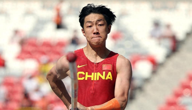 获得冠军, 这样钟涛就, 赛中国队阵 获得冠军, 这样钟涛就, 赛中国队阵