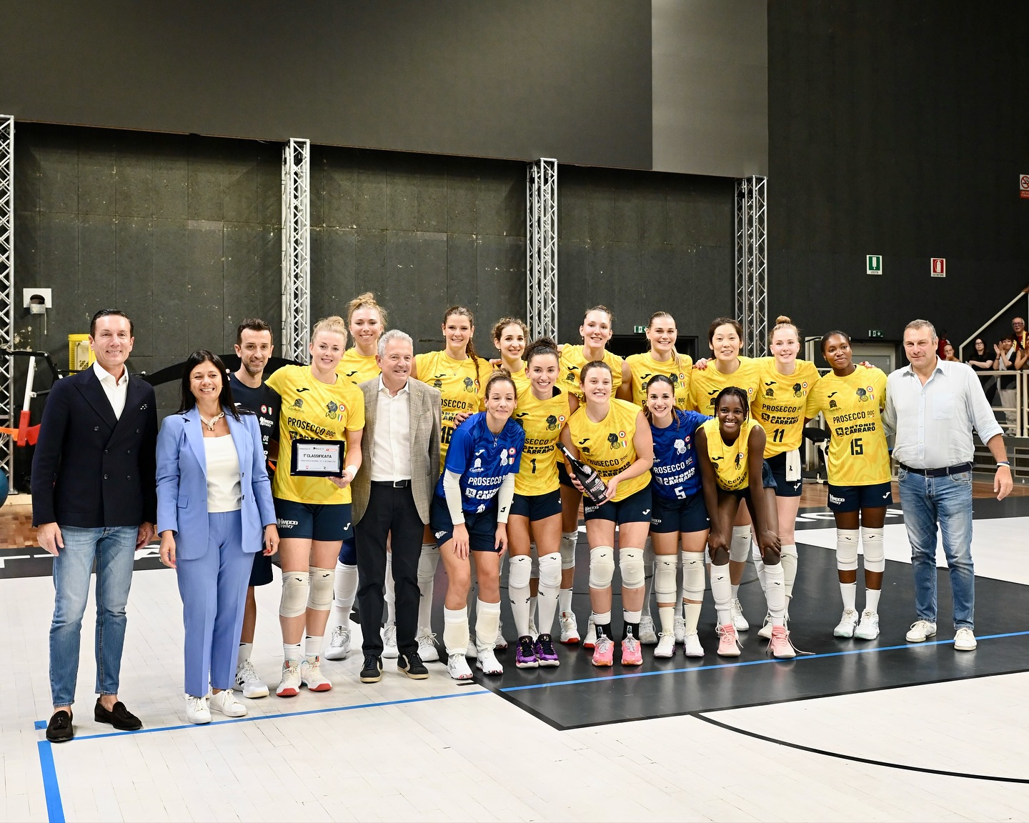 员朱婷轮休, alt, 阿迪格韦等