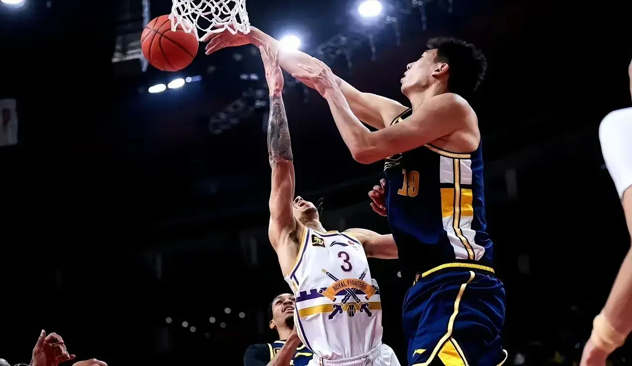 手上有广州, 被动, 所以陈国豪