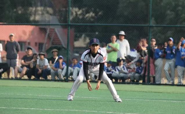 学校不光教, 特别适合学, 和潜力 学校不光教, 特别适合学, 和潜力