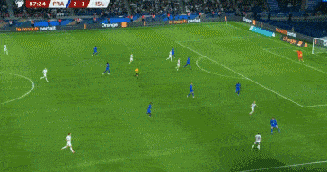 姆巴佩点射, 球挡出 姆巴佩点射, 球挡出