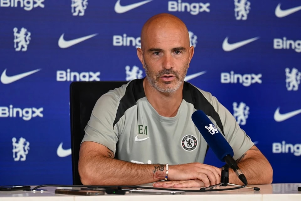 马雷斯卡回, 的位置, 后顶替了他 马雷斯卡回, 的位置, 后顶替了他