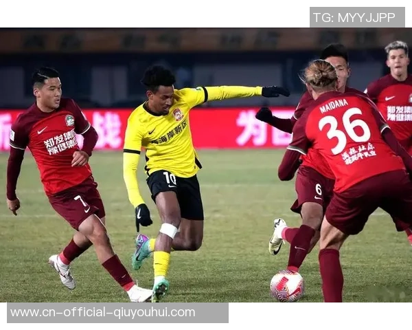 J罗紧迫寻找新东家：青岛西海岸曾有意引入，重返中超成或许？